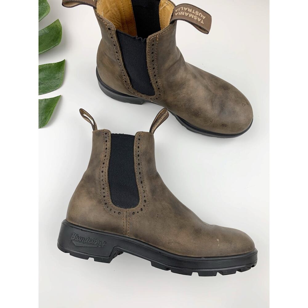 1351 High Top Blundstone Brown Chelsea Ankle Boots with Black Elastic Panels